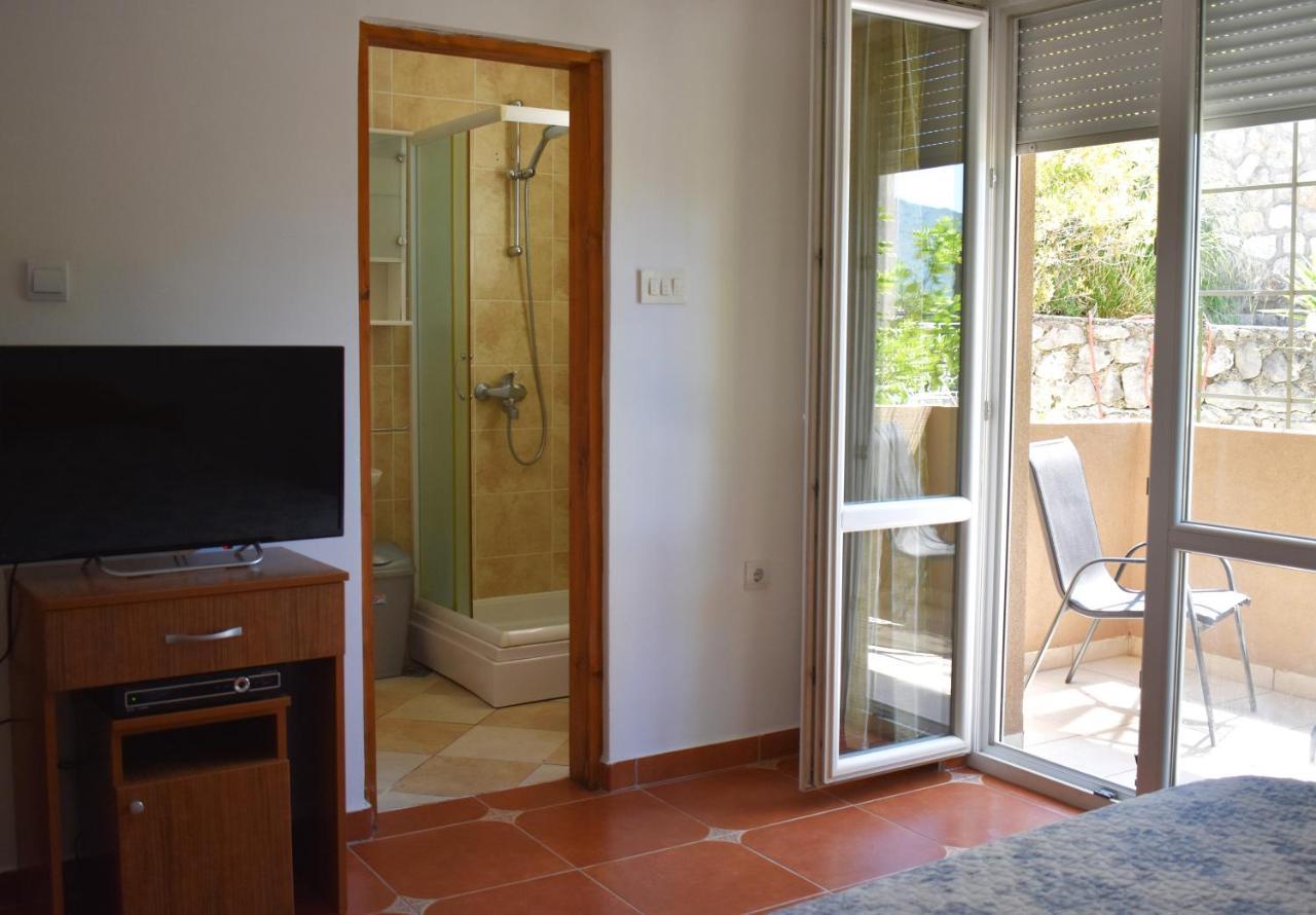 Apartments Montenegro Risan Cuckovic Экстерьер фото